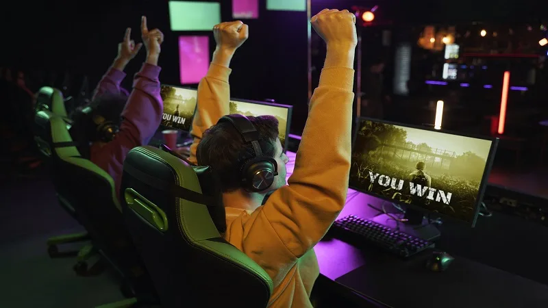 playing games on playbattlesquare